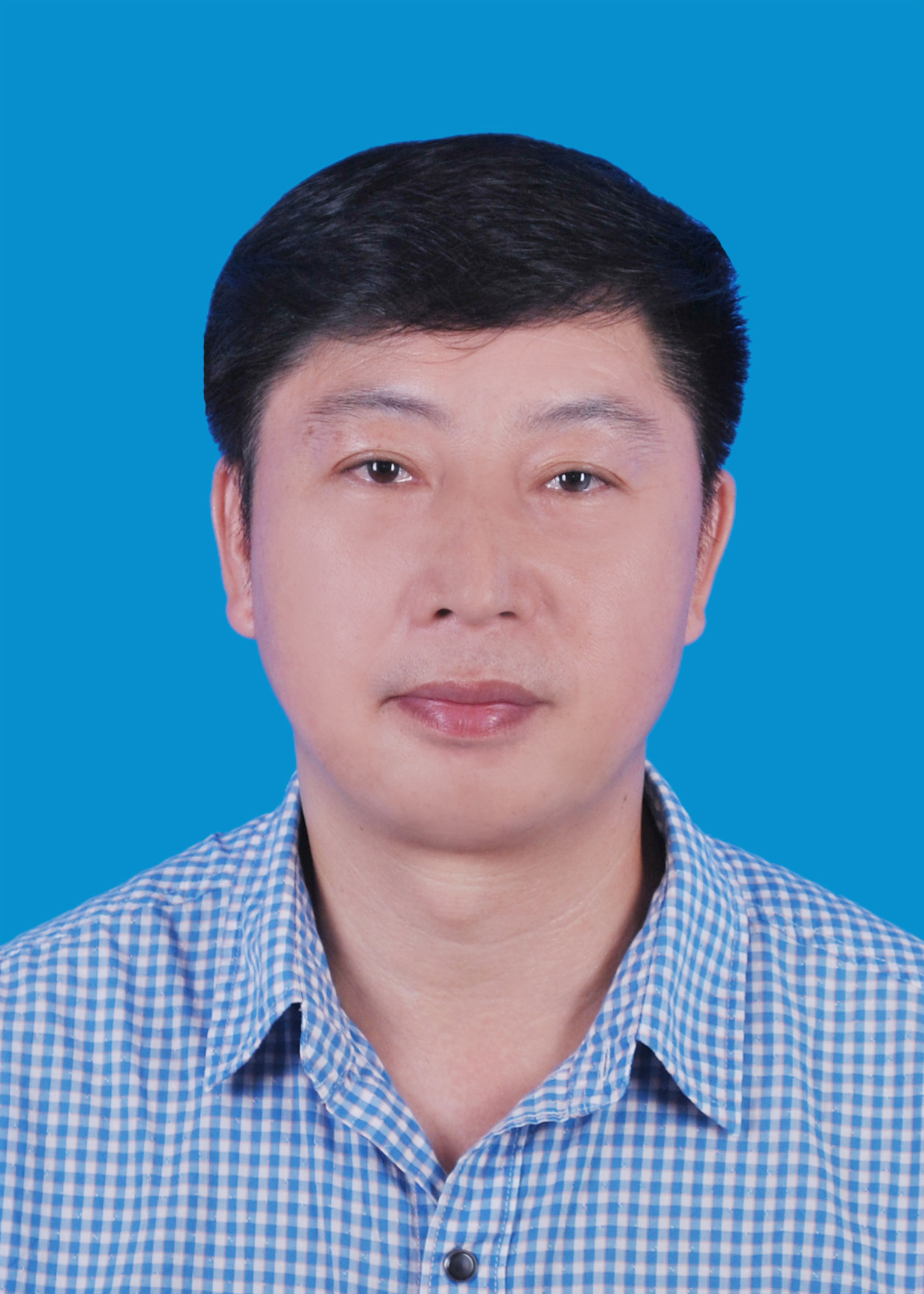 毛共钦
