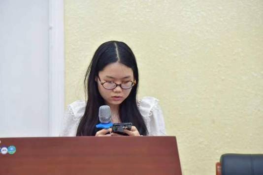 曾佳