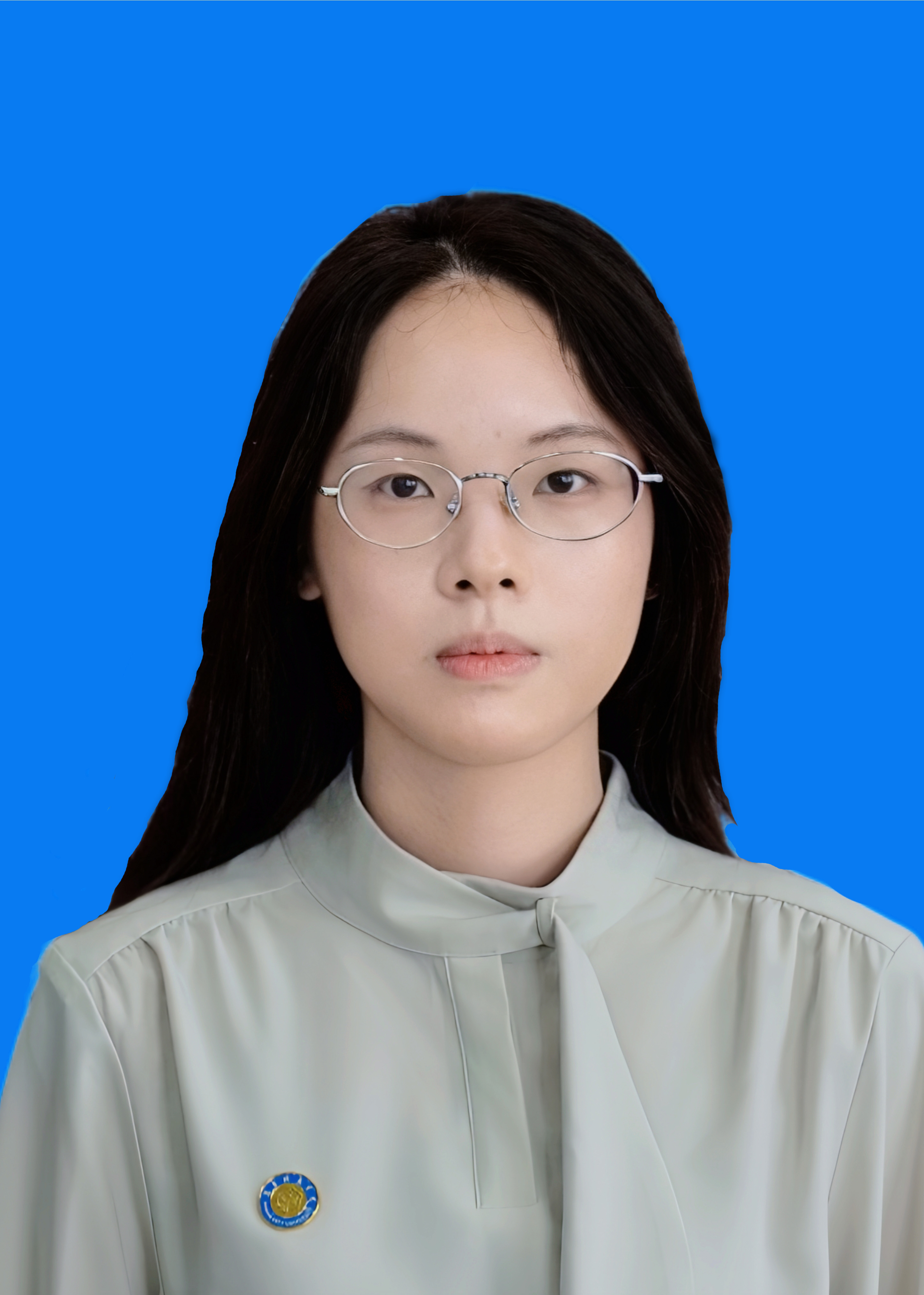 吕采怡 在读博士