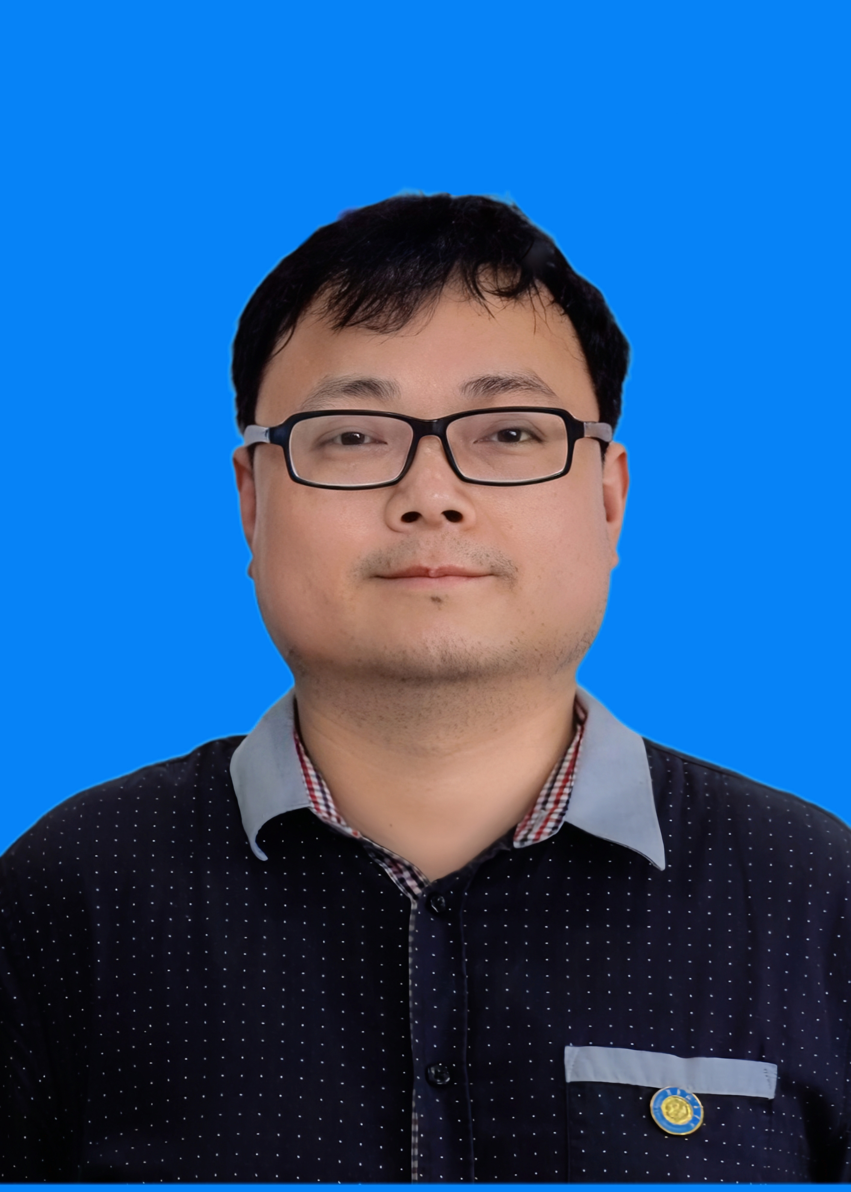 龙天翔副教授